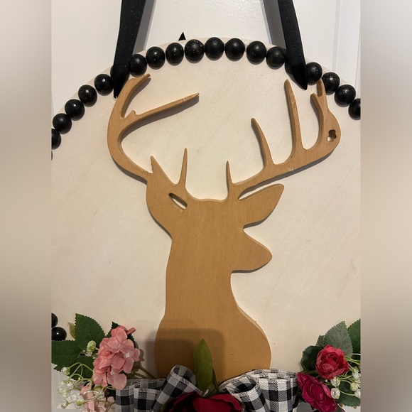 Handmade Deer Door-hanger/plaque with flowers - Picture 2 of 3